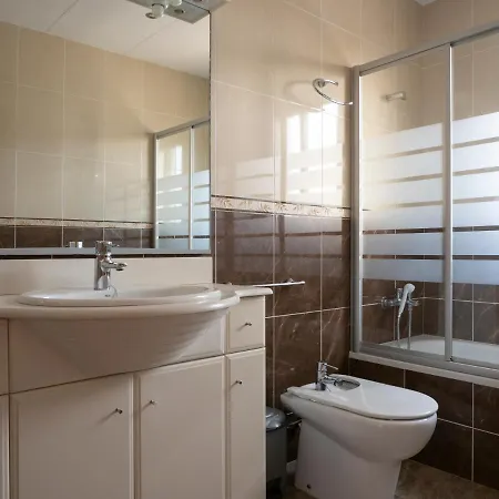 Victor シャレー リウマル